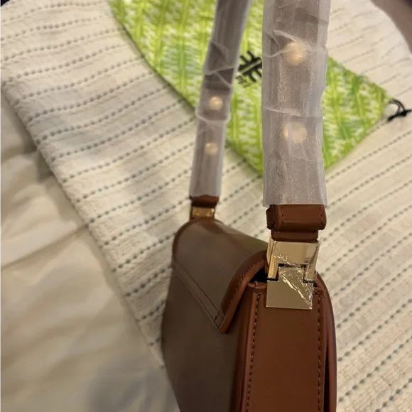 JW PEI ‘Joy’ Shoulder Bag - Picture 3 of 4
